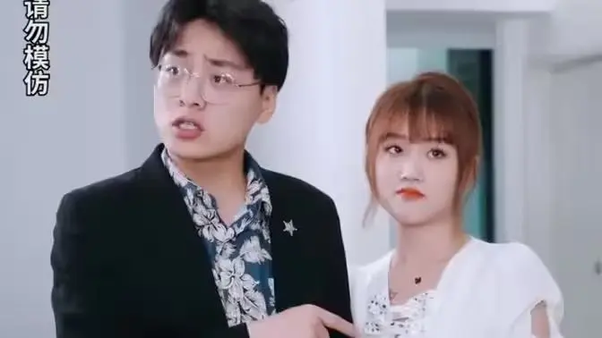 《贬值后我带老婆走上人生巅峰》 全集完结