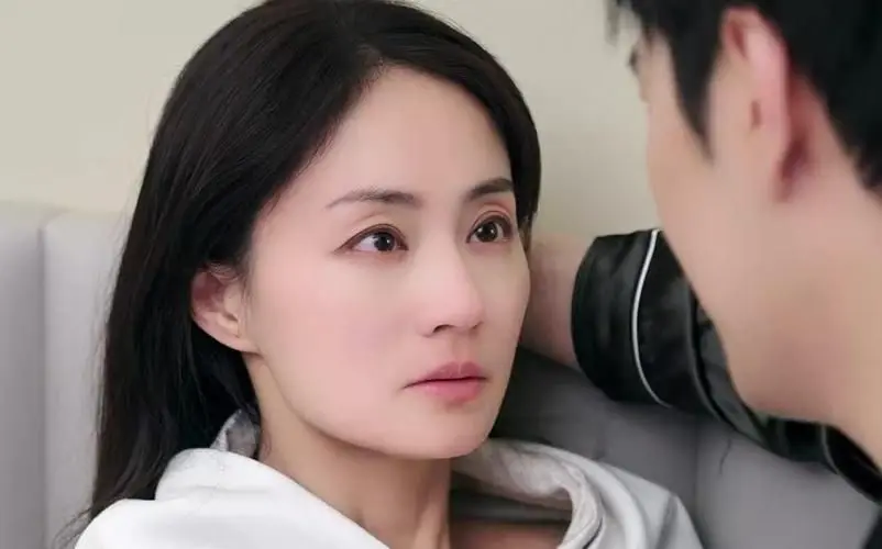 贴身女侍卫的契约婚姻 第1-30集