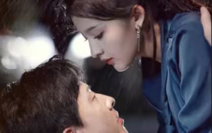 秦总为爱去打杂(半路捡个总裁老公)