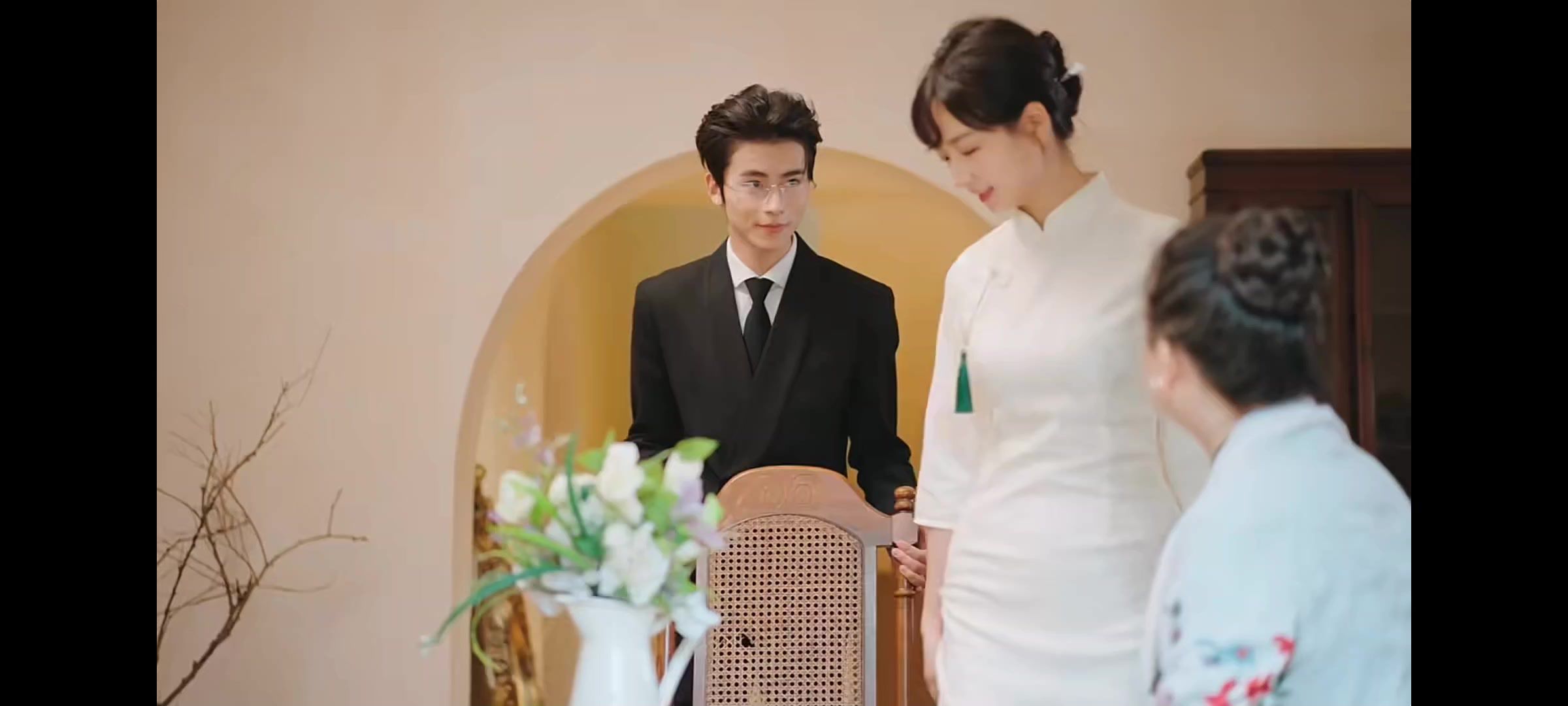 闪婚后总裁沦陷了(婚后沦陷)(闪婚令总裁陷入情网)