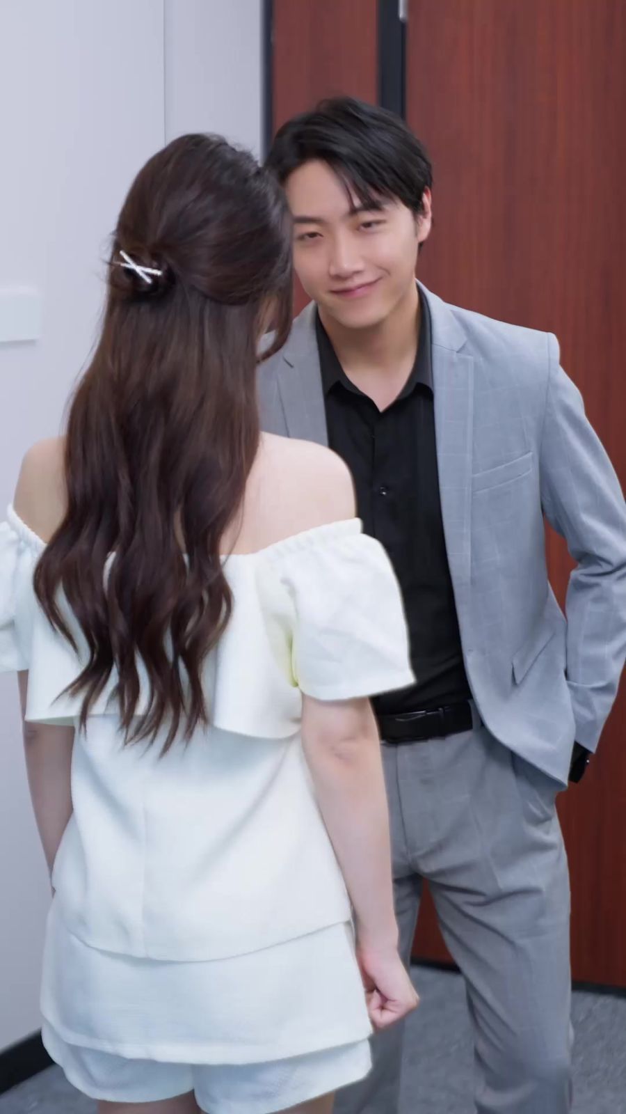 维修工逆袭记(情定佳人之逆袭总裁)(职场逆袭遇佳人)(我爱我家)