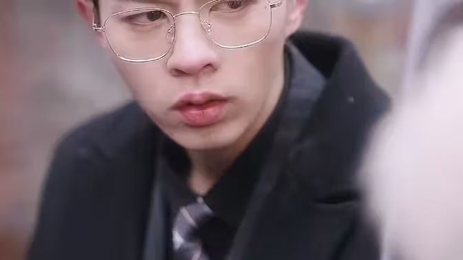 满天星辰不及你(我们终将重逢)失散的十二年冬夏